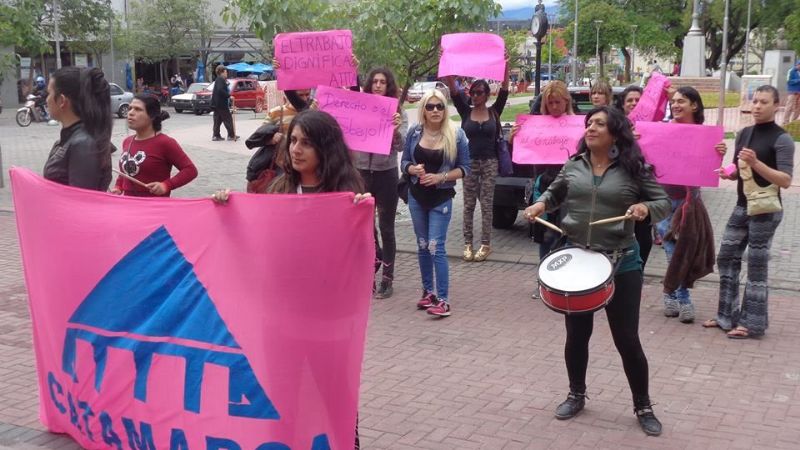Nueva protesta frente a Casa de Gobierno