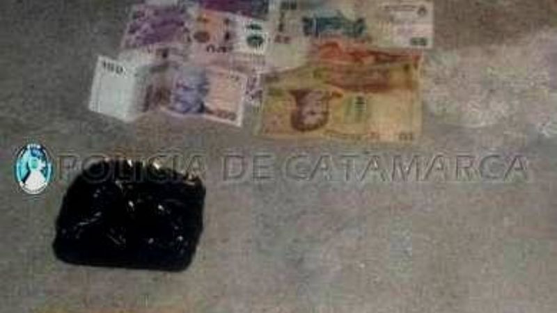 Detienen a un sujeto cuando realizaba un delivery de drogas