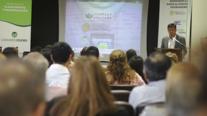 Jalil abrió el taller de "Cambio climático e inventario de gases de efecto invernadero"