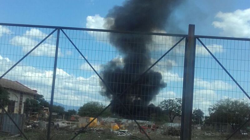 Se incendiaron colectivos en desuso