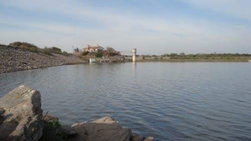 Gran bicicleateada al dique de Motegasta