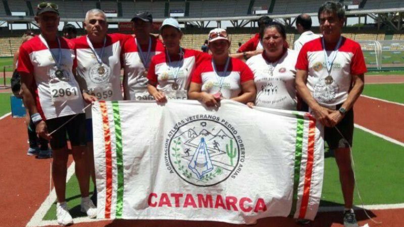 Ocho atletas máster al nacional de pruebas combinadas, en Salta