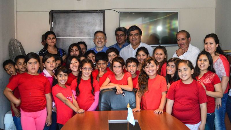 Alumnos de San Antonio de La Paz visitaron el Senado