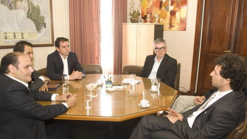 Saadi recibió a funcionario nacional