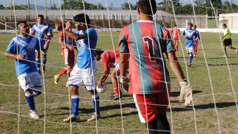 El “adiós” al “Dany” Toledo con todos los honores y hasta un gol