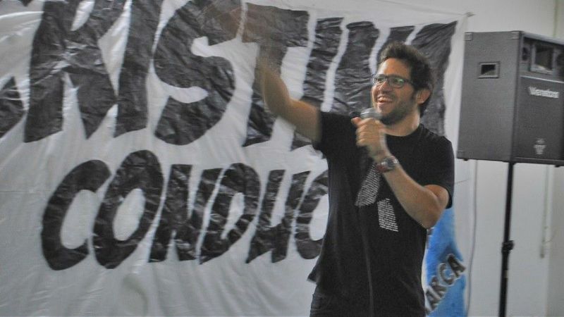 “Peroncho” pasó por Catamarca descabezando títeres y desnudando hipocresías