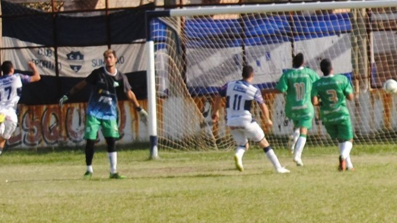 Por violentos incidentes se suspendió el partido San Martín-Sumalao