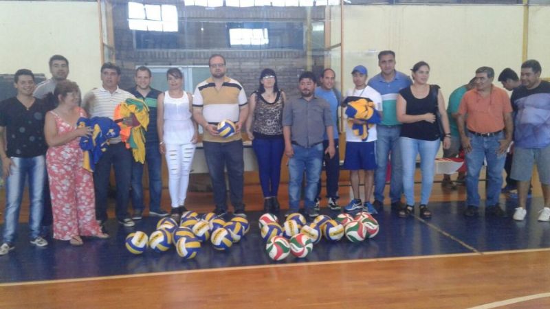 Concluyó Liga Amateur de voley y entregó premios