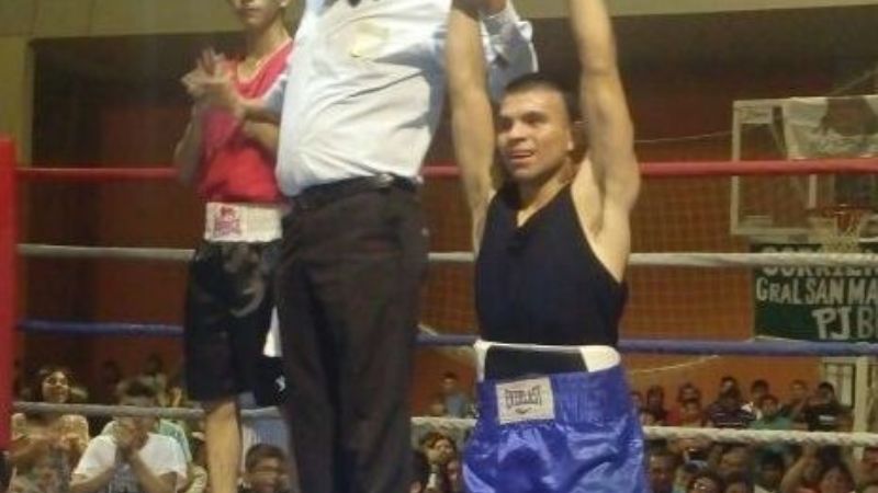 Báez regresó con nocaut en la exitosa vuelta del boxeo a Belén