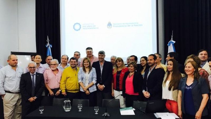 Economías Regionales se reunió con el ministro de Agroindustria y tabacaleros