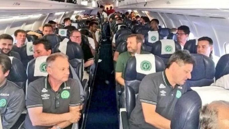 76 muertos en tragedia aérea en Medellín, incluidos jugadores de Chapecoense