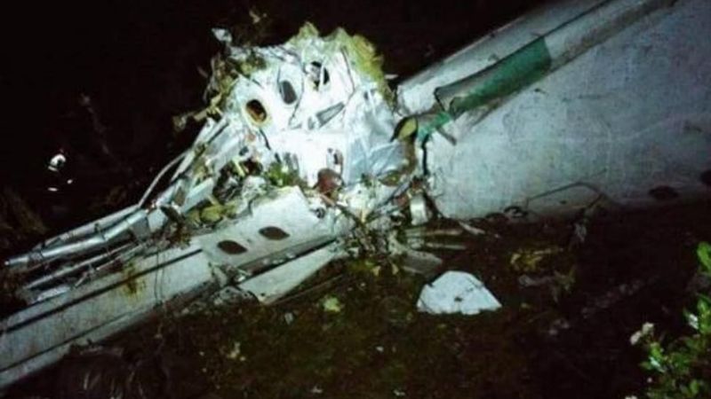76 muertos en tragedia aérea en Medellín, incluidos jugadores de Chapecoense