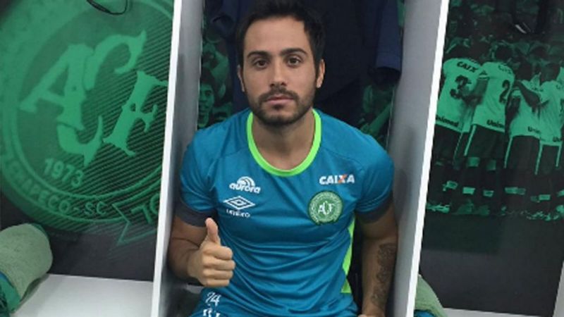 "Recen por mis compañeros" pidió el argentino Martinuccio del Chapecoense