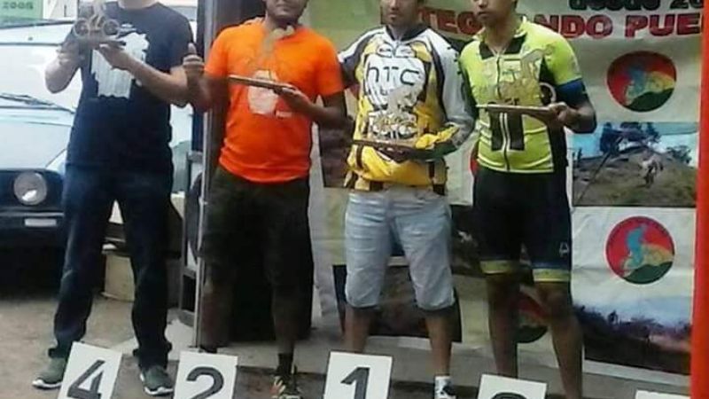 Bikers recreínos brillaron en Frías