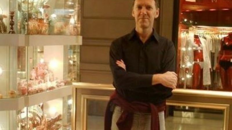 Dos curas católicos fueron detenidos por violar a chicos sordomudos