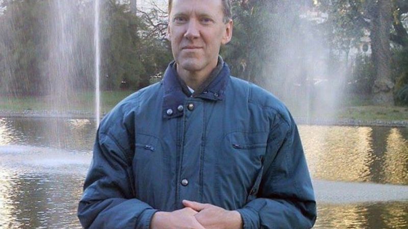 Dos curas católicos fueron detenidos por violar a chicos sordomudos