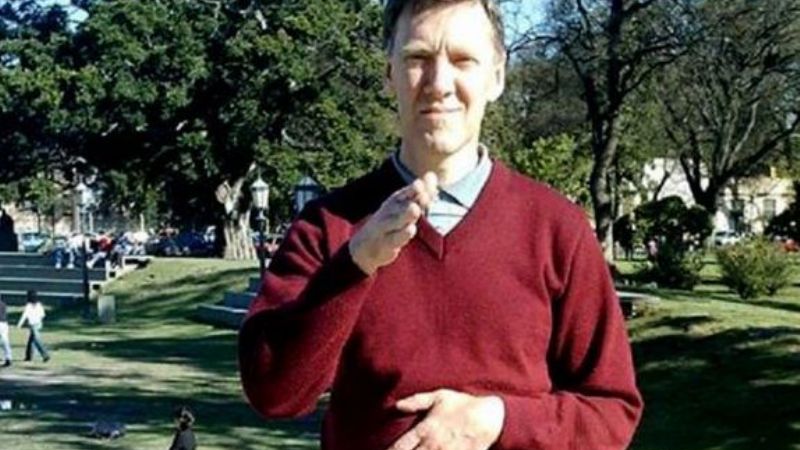 Dos curas católicos fueron detenidos por violar a chicos sordomudos