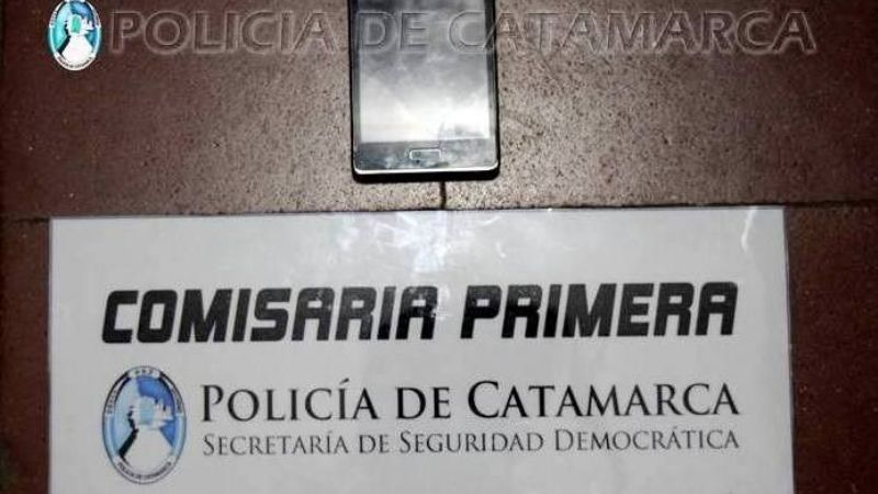 Menor arrebató un celular y fue demorado