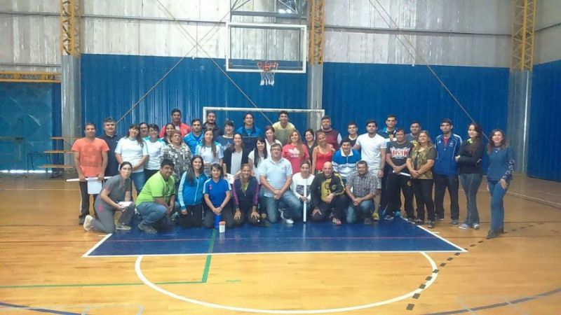 Curso sobre prevención al suicidio