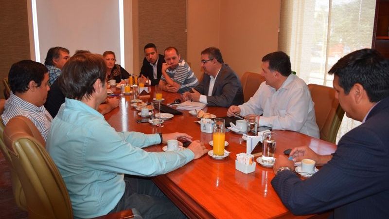 Jalil se reunió con los concejales por proyectos y obras