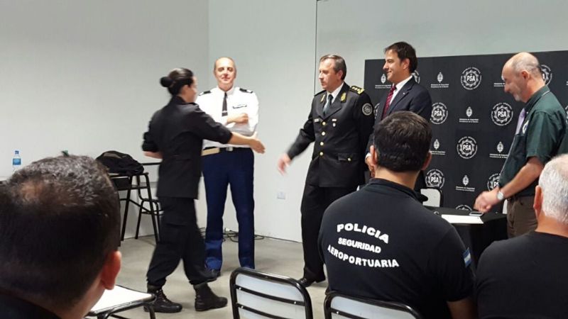 Contra el narcotráfico: oficiales de la PSA se entrenaron junto a expertos franceses