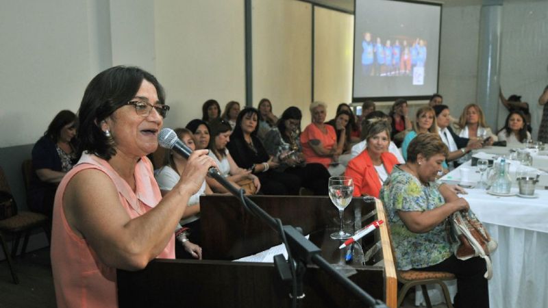 Gran convocatoria de mujeres a trabajar por el triunfo en 2017