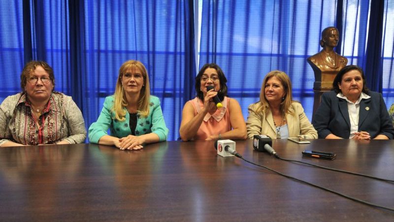 Gran convocatoria de mujeres a trabajar por el triunfo en 2017