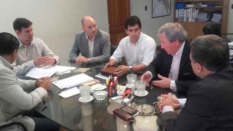 Salud Metal firmó convenio para la construcción de “Casa de Medio Camino”