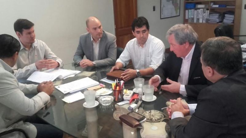 Salud Metal firmó convenio para la construcción de “Casa de Medio Camino”