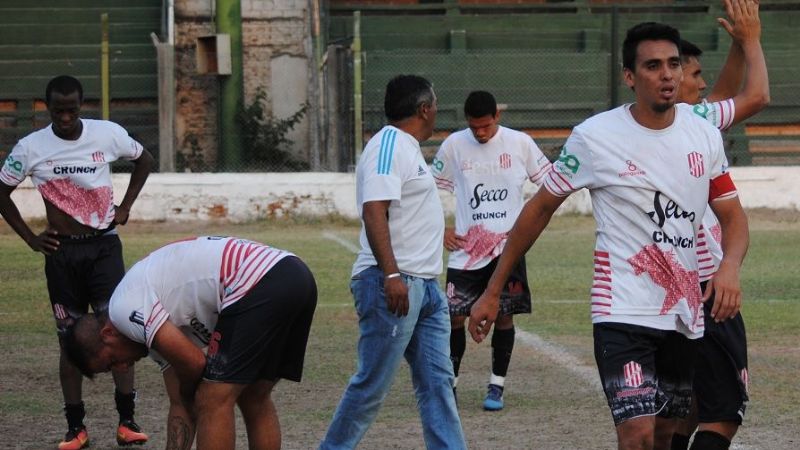 Andino venció 1-0 a Villa Cubas, que perdió la categoría