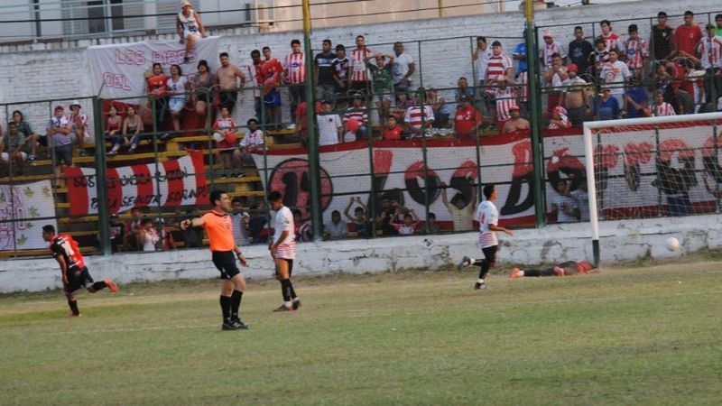 Andino venció 1-0 a Villa Cubas, que perdió la categoría
