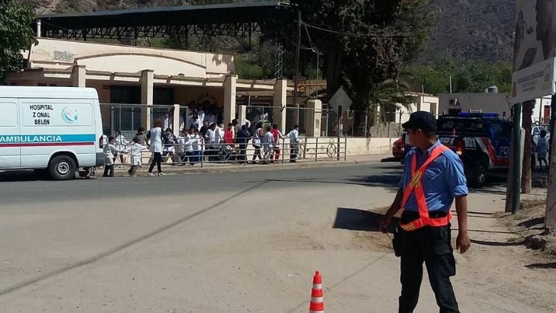 Simulacro de evacuación en escuela de Belén