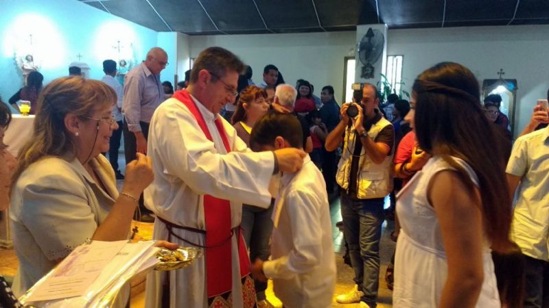 Confirmación de chicos del Señor del Milagro y de la Virgen de la Dulce Espera