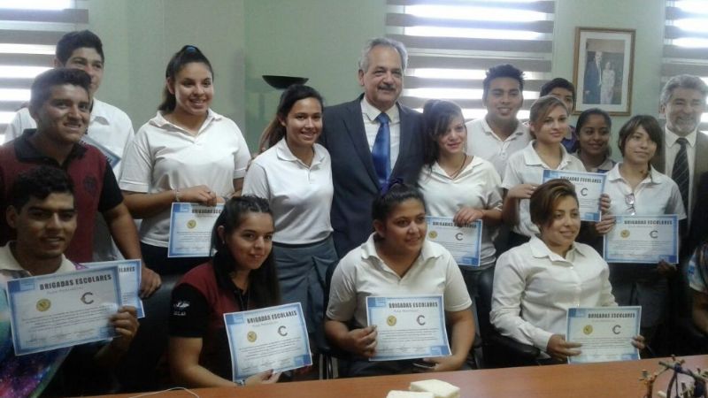 Firmaron convenio por las Brigadas Escolares