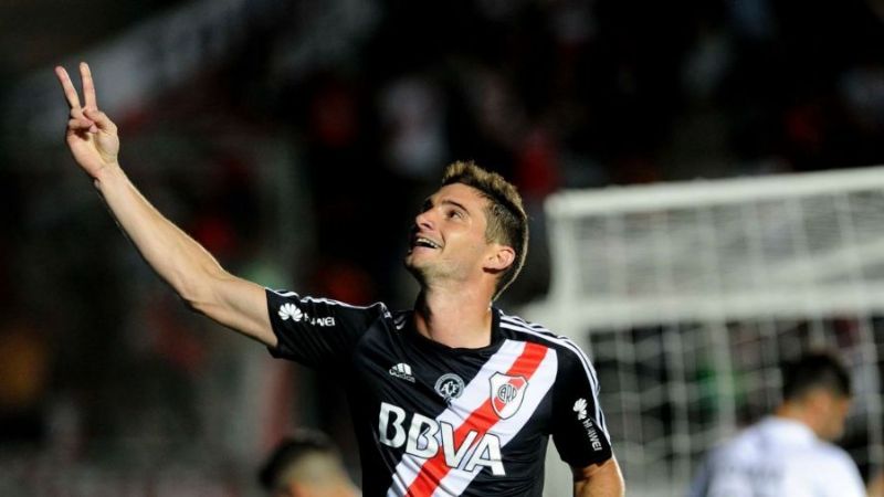 Dos goles en una ráfaga y River va a la final con Central