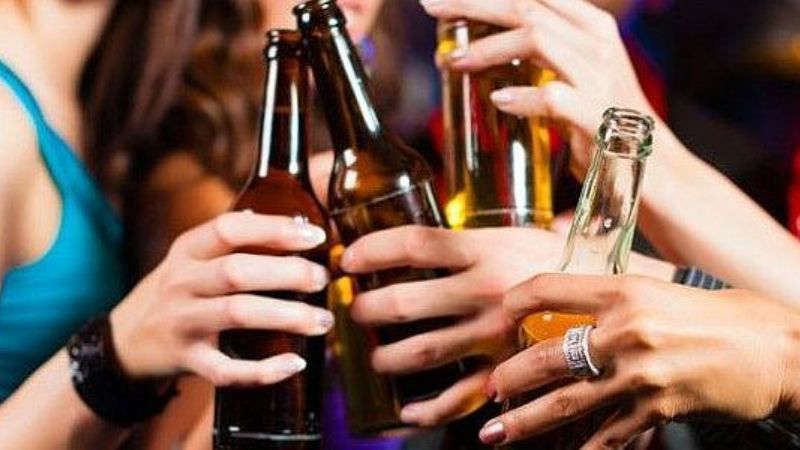 Más del 70% de los adolescentes del país probó el alcohol