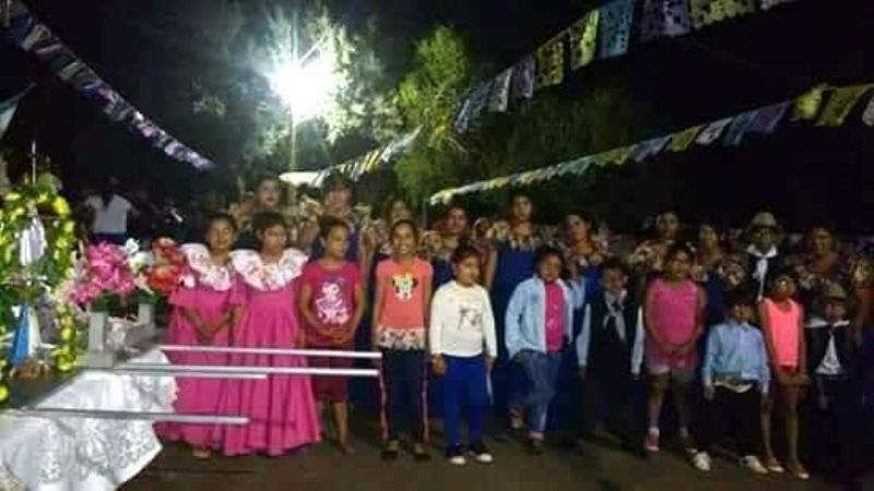 Homenaje a Nuestra Madre del Valle en Casa de Piedra