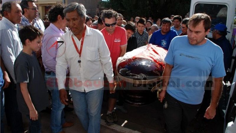 Una multitud recibió los restos de "Coco" Quintar en Fiambalá