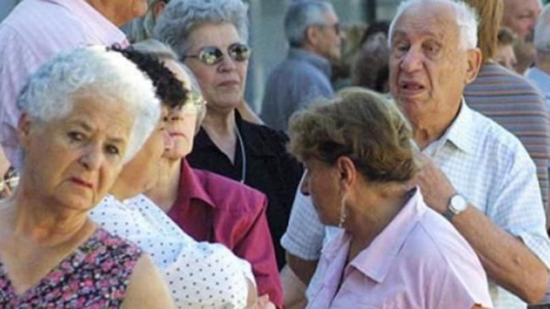 Oficializan el pago de un bono de mil pesos a jubilados que cobran la mínima