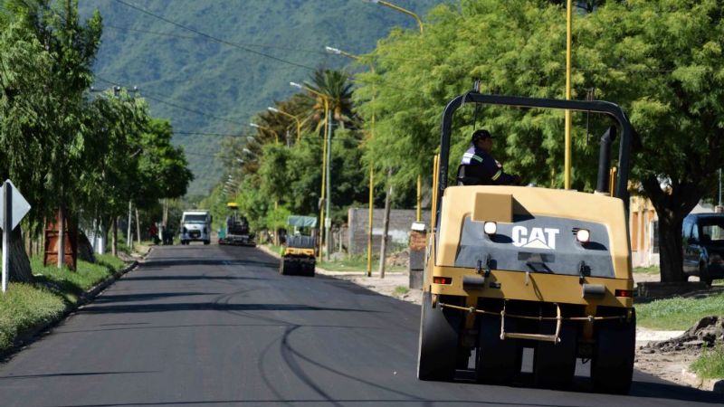 Pavimentan ruta 41 en La Tercena, FME