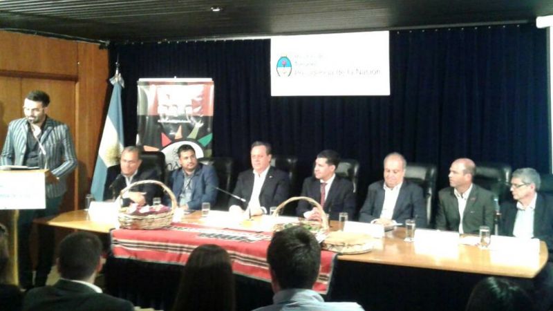 Presentaron en Buenos Aires, la Fiesta Nacional de la Chaya