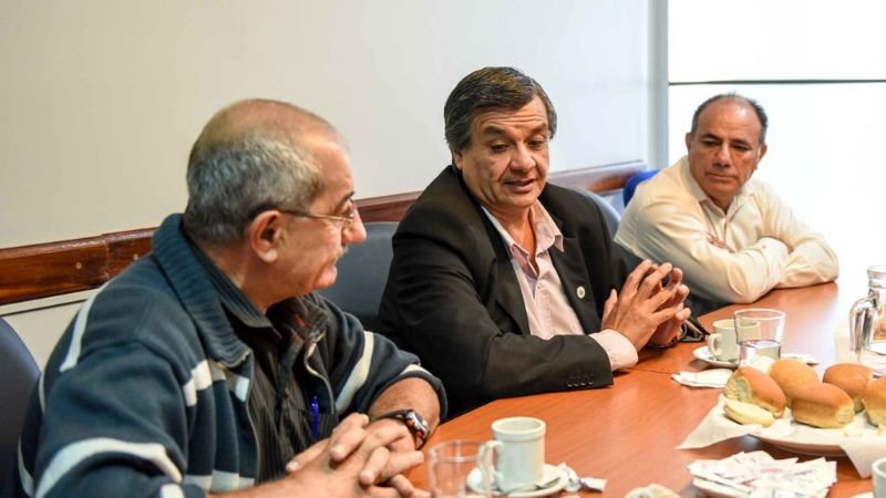 El vicegobernador y senadores recibieron al Círculo de Periodistas Deportivos