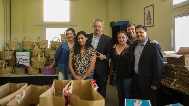Canastas navideñas en marcha