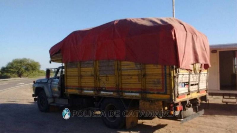 Secuestran droga en un control vehicular en Capayán