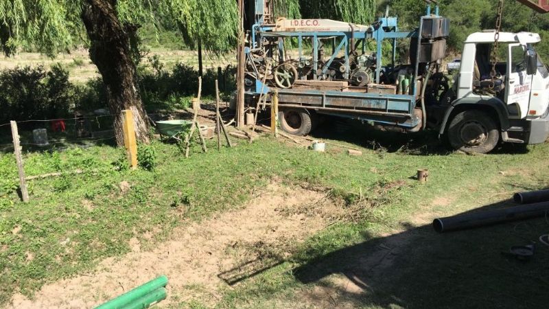 Trabajan para un nuevo pozo de agua en la Higuera