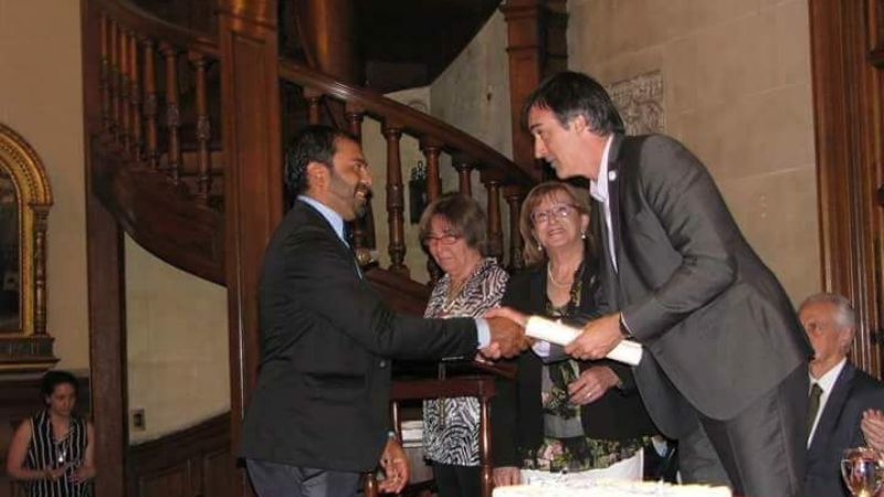 Egresados de la UNCA fueron premiados por la Academia Argentina de Letras