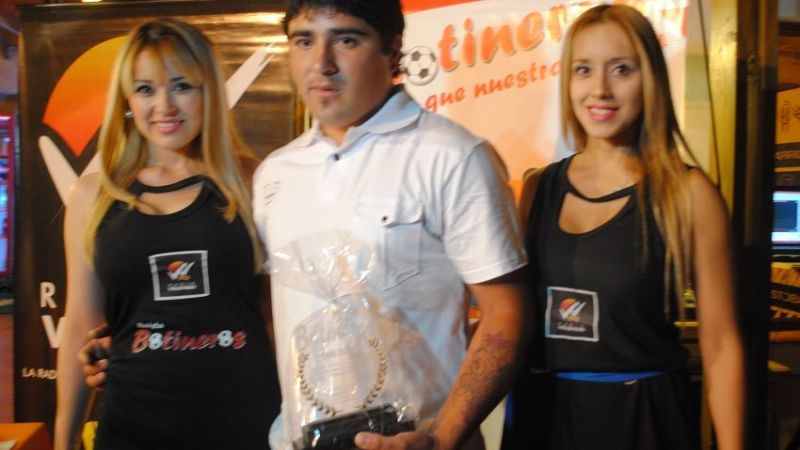 “Botineros” brindó una lucida gala para premiar a los deportistas