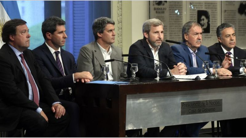 Acuerdo con gobernadores por Ganancias: compensará a provincias