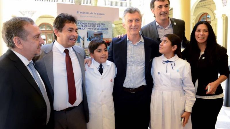 Alumnos catamarqueños presentaron su trabajo de ciencias en la Casa Rosada