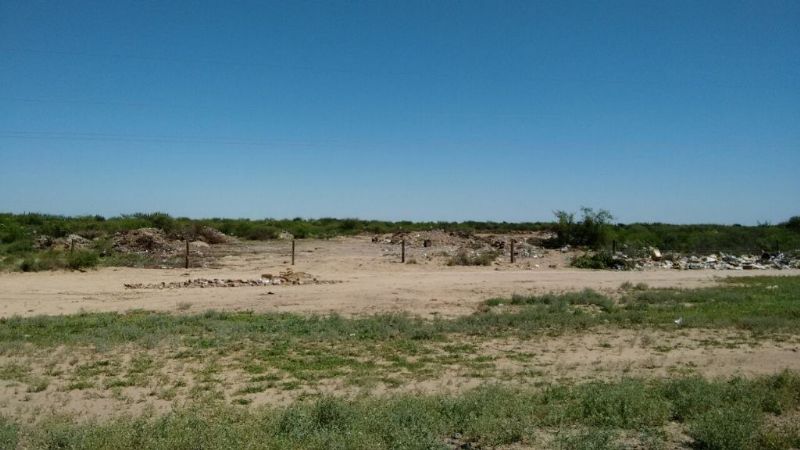La Pata de la Mentira: Basural clandestino y alambrado a medias